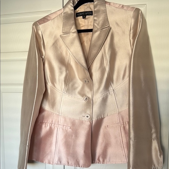 Albert Nipon Jackets & Blazers - Vintage Albert Nipon Women's Two-tone Pink Blazer